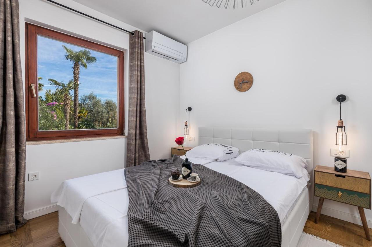 אופטיה Apartment Mak מראה חיצוני תמונה